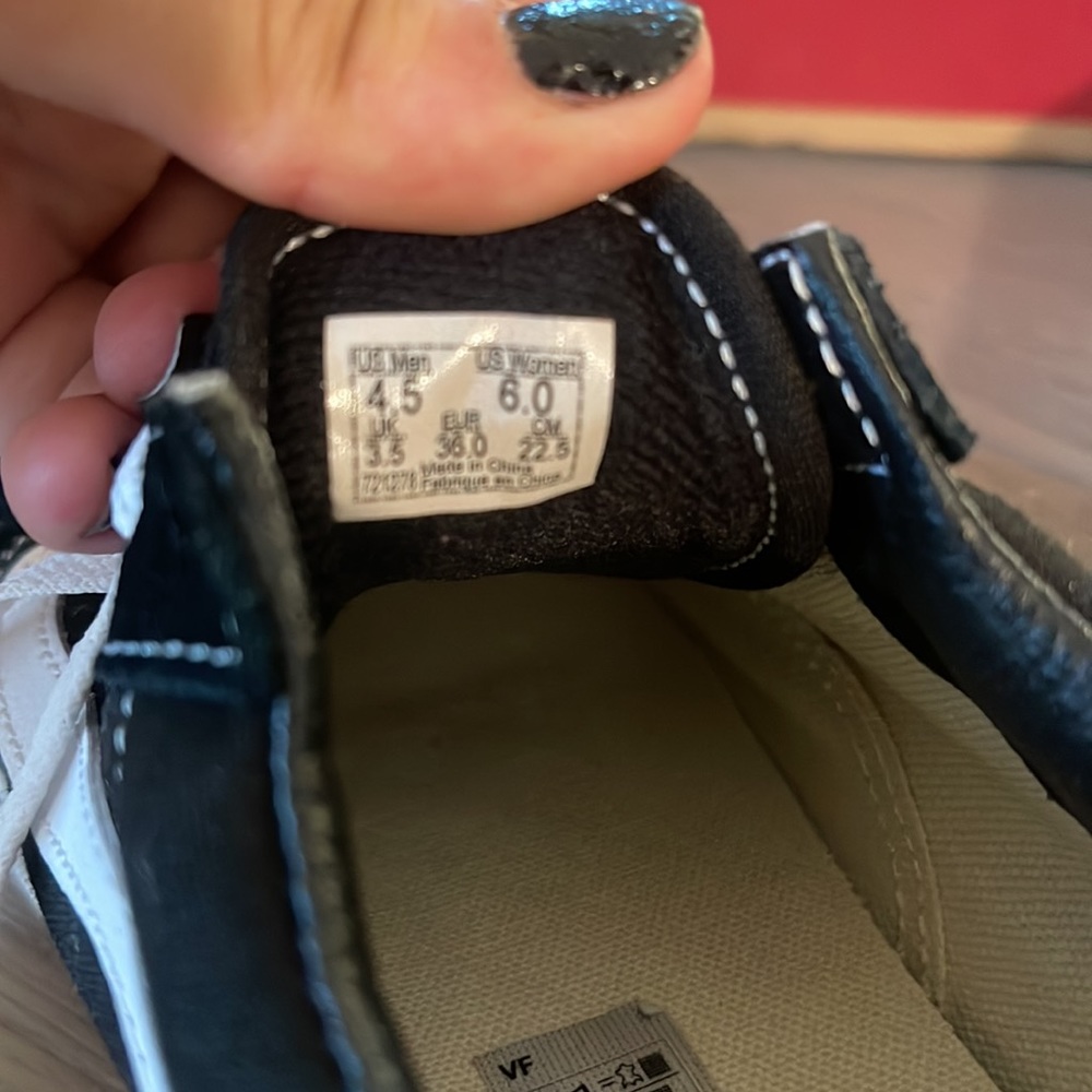 Women’s Vans - Picture 3 of 3
